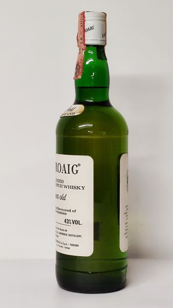 Laphroaig 10 Years Old, Unblended Single Malt Scotch Whisky  - Asta Wine and Spirit for Christmas - Associazione Nazionale - Case d'Asta italiane
