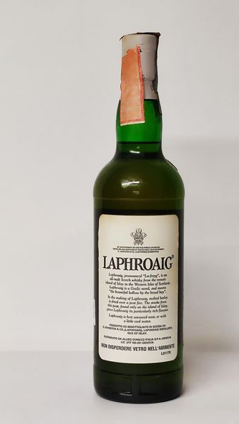Laphroaig 10Years Old, Single Isaly Malt Scotch Whisky  - Asta Wine and Spirit for Christmas - Associazione Nazionale - Case d'Asta italiane