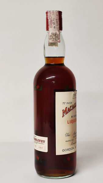 Macallan-Glenlivet 1937, Pure Highland Malt Scotch Whisky  - Asta Wine and Spirit for Christmas - Associazione Nazionale - Case d'Asta italiane