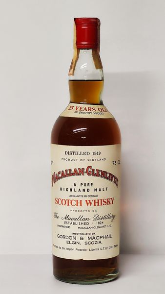 Macallan-Glenlivet 25 Years Old 1949, Pure Highland Malt Scotch Whisky  - Asta Wine and Spirit for Christmas - Associazione Nazionale - Case d'Asta italiane