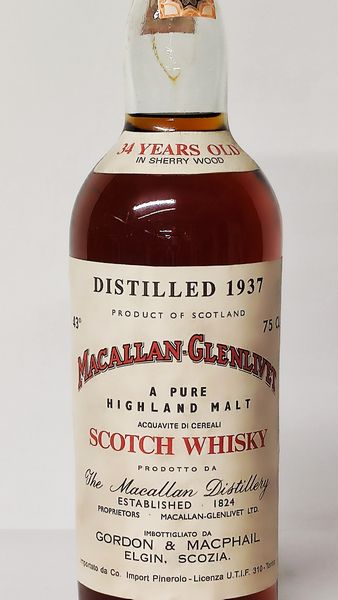 Macallan-Glenlivet 34 Years Old 1937, Pure Highland Malt Scotch Whisky  - Asta Wine and Spirit for Christmas - Associazione Nazionale - Case d'Asta italiane