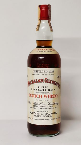 Macallan-Glenlivet 37 Years Old 1937, Pure Highland Malt Scotch Whisky  - Asta Wine and Spirit for Christmas - Associazione Nazionale - Case d'Asta italiane