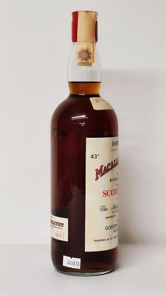 Macallan-Glenlivet 37 Years Old 1937, Pure Highland Malt Scotch Whisky  - Asta Wine and Spirit for Christmas - Associazione Nazionale - Case d'Asta italiane