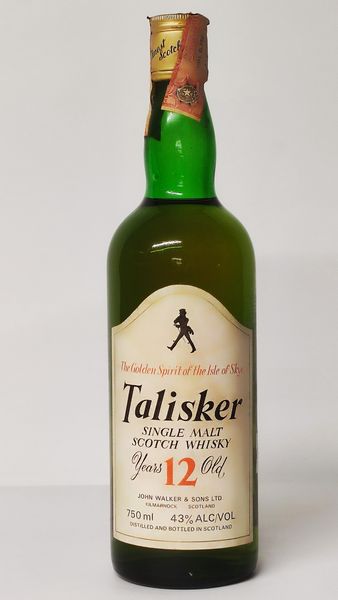 Talisker 12 Years Old, Single Malt Scotch Whisky  - Asta Wine and Spirit for Christmas - Associazione Nazionale - Case d'Asta italiane