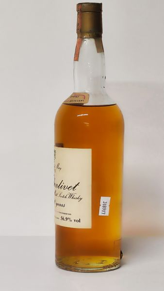 The Glenlivet 20 Years Old 1965, Highland Malt Scotch Whisky  - Asta Wine and Spirit for Christmas - Associazione Nazionale - Case d'Asta italiane