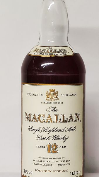 The Macallan 12 Years Old, Single Highland Malt Scotch Whisky  - Asta Wine and Spirit for Christmas - Associazione Nazionale - Case d'Asta italiane