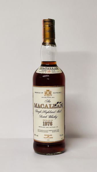 The Macallan 18 Years Old 1976, Single Highland Malt Scotch Whisky  - Asta Wine and Spirit for Christmas - Associazione Nazionale - Case d'Asta italiane