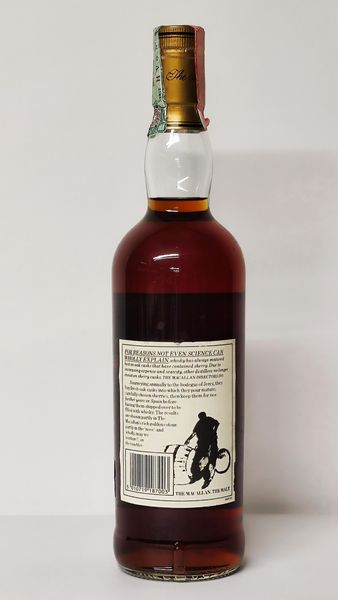 The Macallan 18 Years Old 1976, Single Highland Malt Scotch Whisky  - Asta Wine and Spirit for Christmas - Associazione Nazionale - Case d'Asta italiane