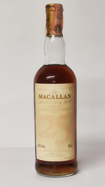 The Macallan Anniversary 25 Years Old 1965, Single Highland Malt Scotch Whisky  - Asta Wine and Spirit for Christmas - Associazione Nazionale - Case d'Asta italiane
