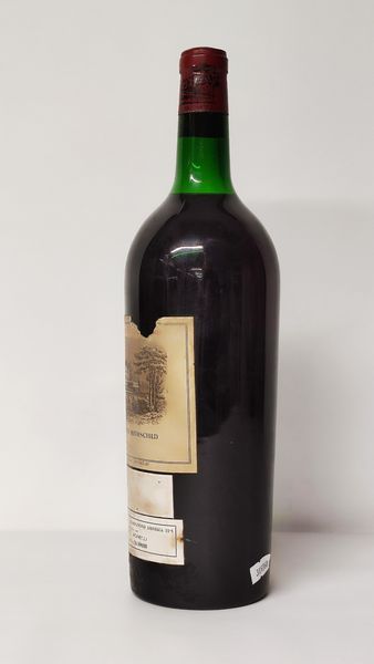 Chateau Lafite-Rothschild 1970, Pauillac  - Asta Wine and Spirit for Christmas - Associazione Nazionale - Case d'Asta italiane
