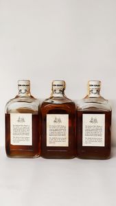 Glen Grant, Highland Malt Scotch Whisky  - Asta Wine and Spirit for Christmas - Associazione Nazionale - Case d'Asta italiane