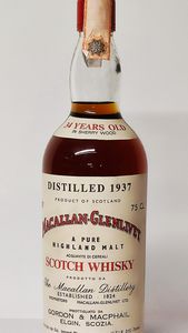 Macallan-Glenlivet 34 Years Old 1937, Pure Highland Malt Scotch Whisky  - Asta Wine and Spirit for Christmas - Associazione Nazionale - Case d'Asta italiane