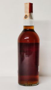 Macallan-Glenlivet 34 Years Old 1937, Pure Highland Malt Scotch Whisky  - Asta Wine and Spirit for Christmas - Associazione Nazionale - Case d'Asta italiane