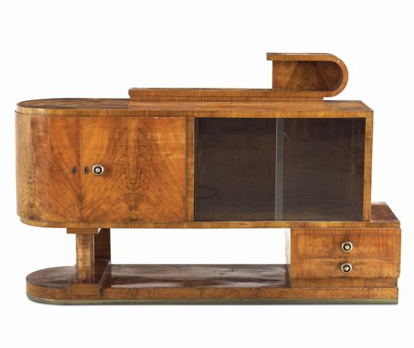 Credenza lastronata dec�. Prima met� del XX secolo  - Asta Antiquariato - Associazione Nazionale - Case d'Asta italiane