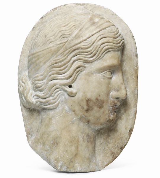 Clipeo con profilo femminile. Arte federiciana, Italia, XIII secolo  - Asta Scultura e Oggetti d'Arte - Associazione Nazionale - Case d'Asta italiane