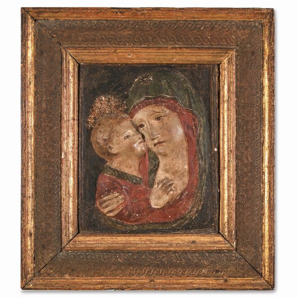 Italia, probabile XVI secolo Madonna con Bambino di modello rinascimentale  - Asta Scultura e Oggetti d'Arte - Associazione Nazionale - Case d'Asta italiane