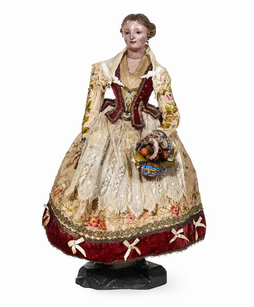 Arte presepiale napoletana del XVIII secolo Giovane Contadina con cestino di frutti  - Asta Scultura e Oggetti d'Arte - Associazione Nazionale - Case d'Asta italiane
