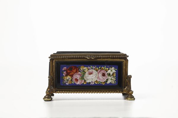 Portagioie. Roma o Firenze, seconda met� del XIX secolo  - Asta Scultura e Oggetti d'Arte - Associazione Nazionale - Case d'Asta italiane