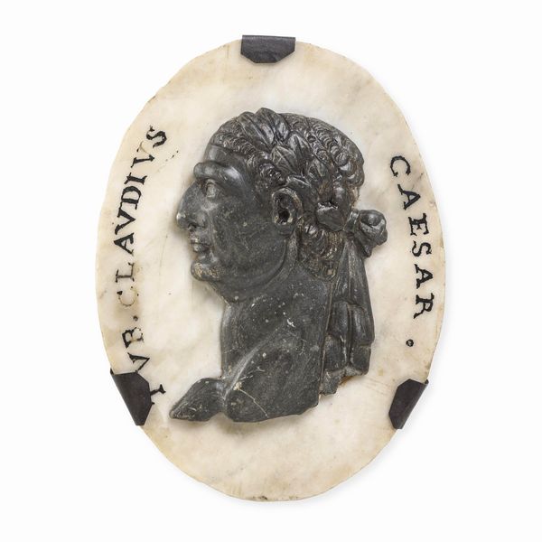 Arte italiana del XVIII secolo Medaglione con profilo dell'imperatore Tiberio Claudio Cesare Augusto Germano (41-54 d.C.)  - Asta Scultura e Oggetti d'Arte - Associazione Nazionale - Case d'Asta italiane