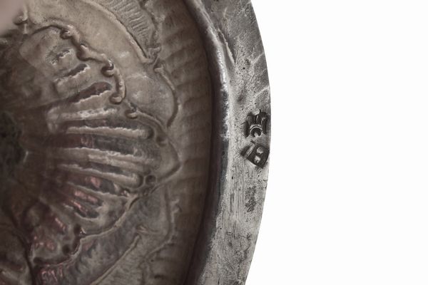 Navicella. Argenteria barocca italiana del XVIII secolo, marchi consunti di difficile lettura  - Asta Argenti da Collezione | XX secolo - Associazione Nazionale - Case d'Asta italiane