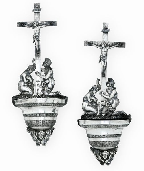 Coppia di acquasantiere. Milano XIX secolo. Marchio dell�argentiere parziale di difficile lettura  - Asta Argenti da Collezione | XX secolo - Associazione Nazionale - Case d'Asta italiane