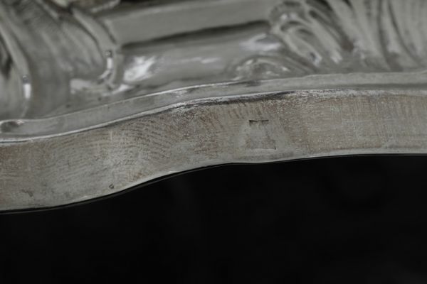 Coppia di doppieri. Genova, marchio della Torretta per l'anno (1)762 ? (consunto di difficile lettura)  - Asta Argenti da Collezione | XX secolo - Associazione Nazionale - Case d'Asta italiane