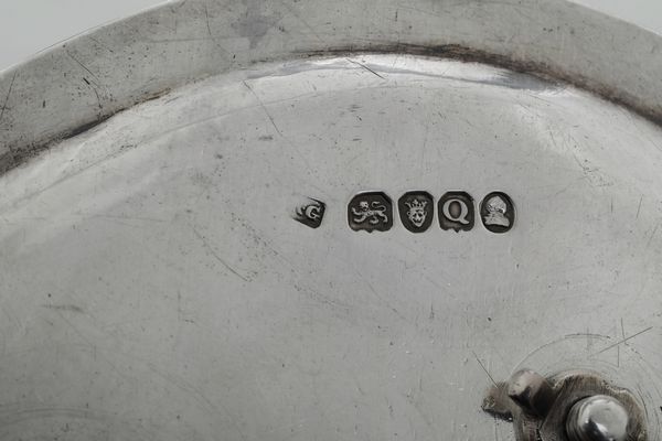 Cruet. Londra 1811, argentiere Robert Garard I  - Asta Argenti da Collezione | XX secolo - Associazione Nazionale - Case d'Asta italiane