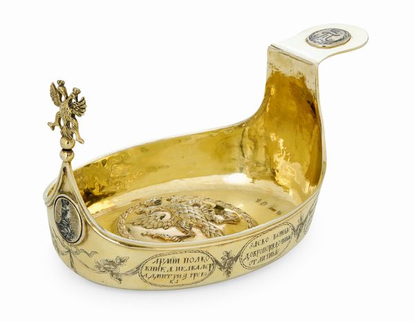Kovsh imperiale in argento dorato e niellato. Bolli di Mosca per lanno 1798 e bolli francesi di importazione  - Asta Argenti da Collezione | XX secolo - Associazione Nazionale - Case d'Asta italiane