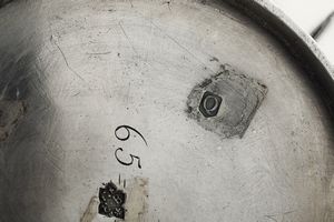 Importante kettle. Londra 1731, argentiere E. Buteux  - Asta Argenti da Collezione | XX secolo - Associazione Nazionale - Case d'Asta italiane