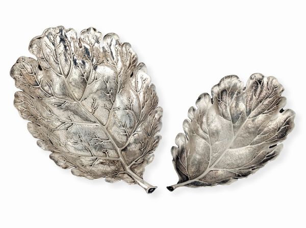 Due foglie. Maison Gianmaria Buccellati, argentiere Clementi Bologna, Italia XX-XXI secolo  - Asta Argenti da Collezione | XX secolo - Associazione Nazionale - Case d'Asta italiane