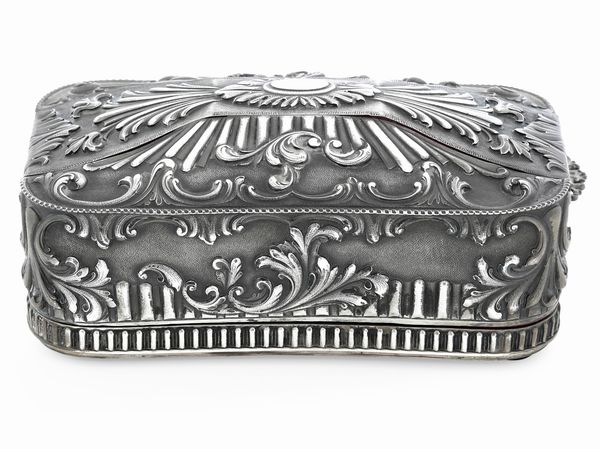 Telefono vintage con custodia in argento. Argenteria ilanese del XX secolo, argentiere Agostino Mazzuccato  - Asta Argenti da Collezione | XX secolo - Associazione Nazionale - Case d'Asta italiane