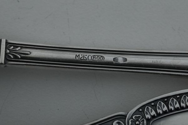 Servizio di posate. Argenteria italiana del XX secolo, argentiere Clementi, Bologna  - Asta Argenti da Collezione | XX secolo - Associazione Nazionale - Case d'Asta italiane