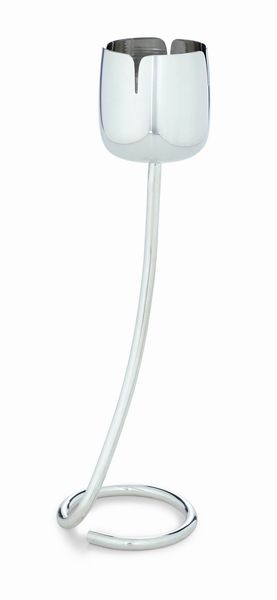 Candeliere a foggia di tulipano. Argenteria artistica italiana del XXI secolo, argentiere Fala Cernobbio (CO)  - Asta Argenti da Collezione | XX secolo - Associazione Nazionale - Case d'Asta italiane