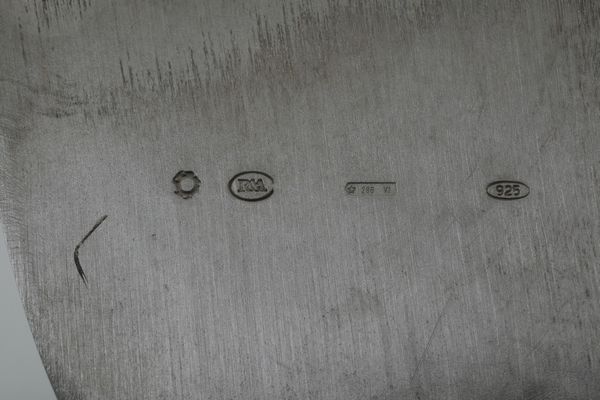 Acquaevino. Argenteria artistica italiana del XXI secolo, argentieri Rossi & Arcandi, Vicenza, designer Silvano Faresin  - Asta Argenti da Collezione | XX secolo - Associazione Nazionale - Case d'Asta italiane