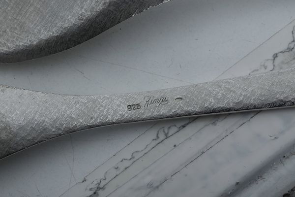 Importante servizio di posate per 12 coperti composto da 243 pezzi, Milano 1963, Finzi Arte di Arrigo & Olga Finzi  - Asta Argenti da Collezione | XX secolo - Associazione Nazionale - Case d'Asta italiane