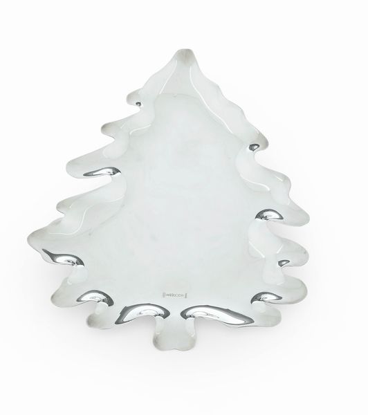 Ciotola ad abete. Argenteria artistica milanese del XX-XXI secolo. Argentiere designer Gabriele Devecchi  - Asta Argenti da Collezione | XX secolo - Associazione Nazionale - Case d'Asta italiane