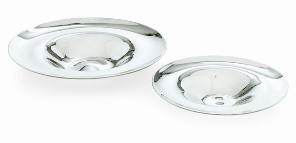 Due coppe centrotavola. Manifattura San Lorenzo. Afra e Tobia Scarpa. Milano XX secolo  - Asta Argenti da Collezione | XX secolo - Associazione Nazionale - Case d'Asta italiane