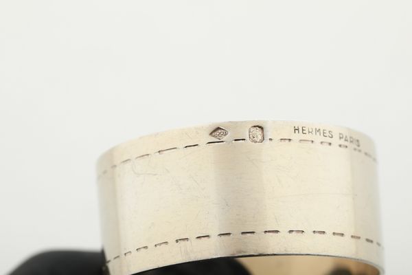 Coppia di portatovaglioli. Firmati Herm�s. Parigi Anni '60  - Asta Argenti da Collezione | XX secolo - Associazione Nazionale - Case d'Asta italiane