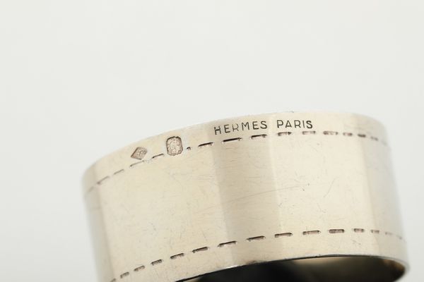 Coppia di portatovaglioli. Firmati Herm�s. Parigi Anni '60  - Asta Argenti da Collezione | XX secolo - Associazione Nazionale - Case d'Asta italiane