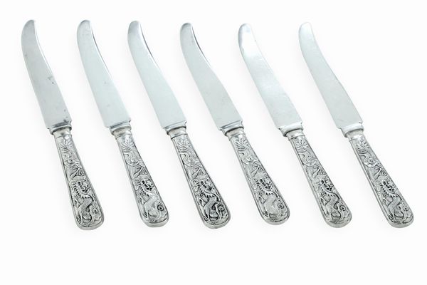 Sei coltelli da dessert con lame in argento. Cina XX secolo  - Asta Argenti da Collezione | XX secolo - Associazione Nazionale - Case d'Asta italiane
