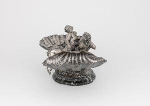 Centrotavola. Argenteria italiana del XX secolo per F.Chiappe, Genova  - Asta Argenti da Collezione | XX secolo - Associazione Nazionale - Case d'Asta italiane