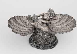 Centrotavola. Argenteria italiana del XX secolo per F.Chiappe, Genova  - Asta Argenti da Collezione | XX secolo - Associazione Nazionale - Case d'Asta italiane