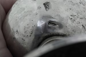 Spargi profumo cerimoniale. Arte ebraica inizi XX secolo. Marchio Argentiere PTF. Tripoli. Libia  - Asta Argenti da Collezione | XX secolo - Associazione Nazionale - Case d'Asta italiane