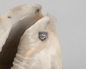 Conchiglia rivestita in argento, etichetta a scudo Mario Buccellati, Italia XX-XXI secolo  - Asta Argenti da Collezione | XX secolo - Associazione Nazionale - Case d'Asta italiane