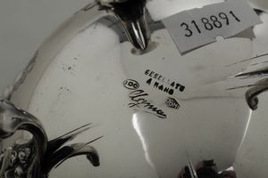 Servizio da t� e caff�. Argenteria milanese del XX secolo, argentiere Agostino Mazzuccato  - Asta Argenti da Collezione | XX secolo - Associazione Nazionale - Case d'Asta italiane