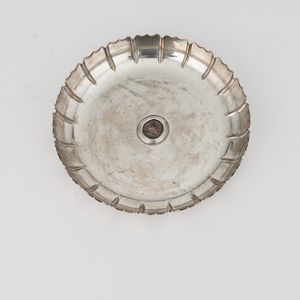 Ciotola con moneta romana incastonata. Maison Bulgari, Italia XX-XXI secolo  - Asta Argenti da Collezione | XX secolo - Associazione Nazionale - Case d'Asta italiane