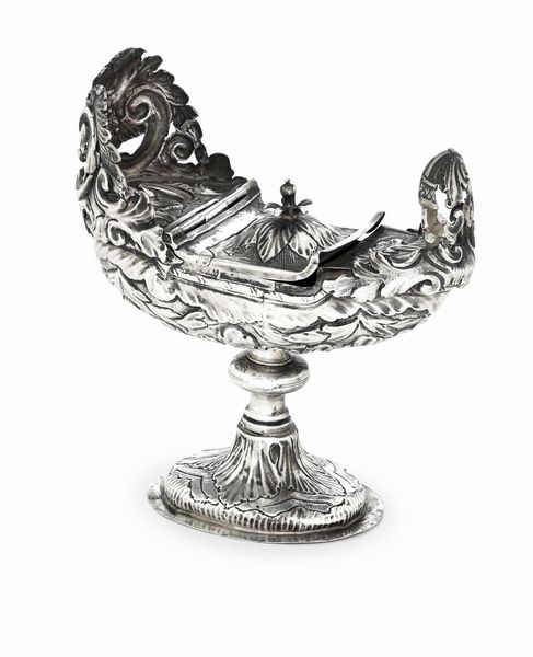 Navicella. Argenteria barocca italiana del XVIII secolo, marchi consunti di difficile lettura  - Asta Argenti da Collezione | Antichi - Associazione Nazionale - Case d'Asta italiane