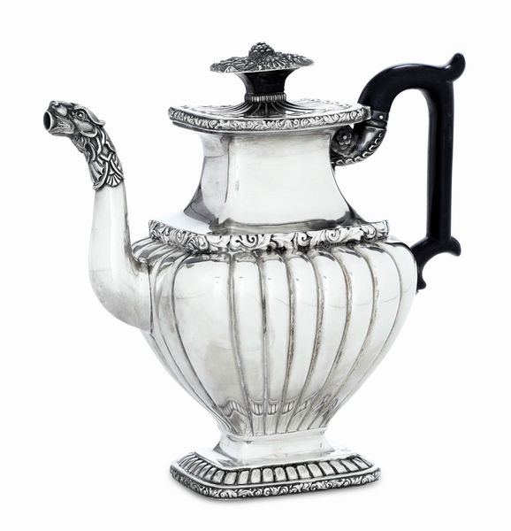 Teiera. Torino XIX secolo  - Asta Argenti da Collezione | Antichi - Associazione Nazionale - Case d'Asta italiane