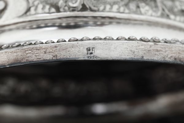 Coppia di candelieri. Genova marchio della Torretta per l'anno 1796  - Asta Argenti da Collezione | Antichi - Associazione Nazionale - Case d'Asta italiane