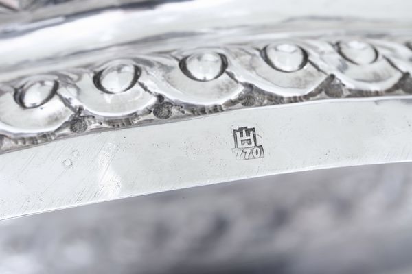 Coppia di candelieri. Genova, marchio della Torretta per l'anno (1)770  - Asta Argenti da Collezione | Antichi - Associazione Nazionale - Case d'Asta italiane